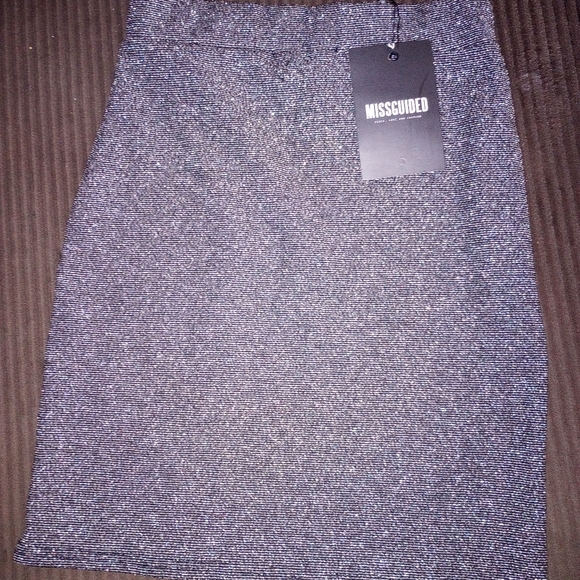 Misguided Mini Skirt - Picture 4 of 4